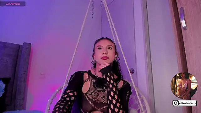 Snapshot of miss__charlotte7 chatting on February 2026 04:19:02 AM miss charlotte7 online show from February 2026 04:19:02 AM