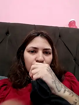 carazinho2128 online show from February 2026 12:44:02 AM