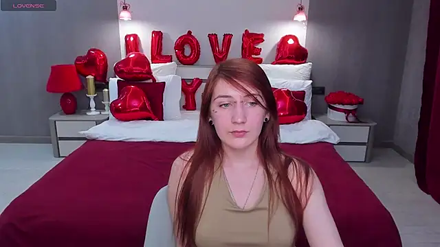 Polly Sweet online show from February 2026 06:51:01 PM