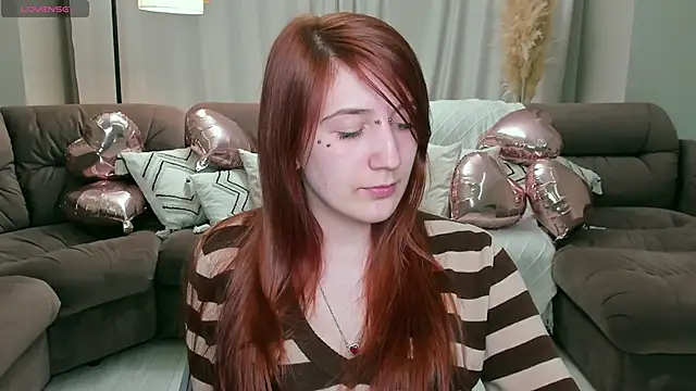 Polly Sweet online show from February 2026 06:51:01 PM