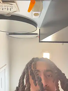 Snapshot of Mellyj053 chatting on April 2026 05:36:01 PM Mellyj053 online show from April 2026 05:36:01 PM