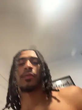 Snapshot of Mellyj053 chatting on February 2026 08:52:01 PM Mellyj053 online show from February 2026 08:52:01 PM