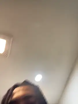 Snapshot of Mellyj053 chatting on April 2026 08:25:02 PM Mellyj053 online show from April 2026 08:25:02 PM