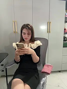 Llabi2k online show from March 2026 08:35:01 PM