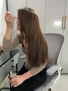 Llabi2k online show from March 2026 11:27:01 PM