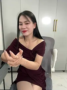 Llabi2k online show from June 2026 08:47:01 PM