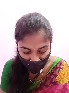 Tamil Hot RoyalQueen online show from May 2026 06:03:01 PM