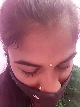 Tamil Hot RoyalQueen online show from May 2026 11:07:01 AM