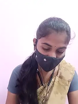 Tamil Hot RoyalQueen online show from May 2026 04:49:02 PM