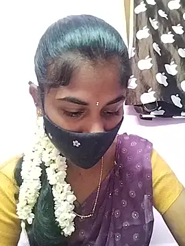 Tamil Hot RoyalQueen online show from April 2026 03:40:02 PM