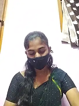 Tamil Hot RoyalQueen online show from April 2026 07:09:01 PM