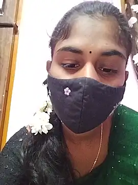 Tamil Hot RoyalQueen online show from April 2026 06:21:01 PM