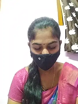 Tamil Hot RoyalQueen online show from April 2026 01:48:01 PM