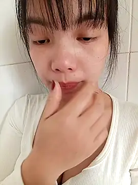 -Likin- online show from February 2026 03:40:02 AM