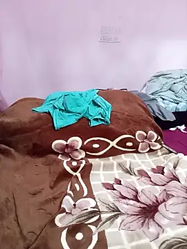 Phoebe-e online show from March 2026 10:58:01 PM