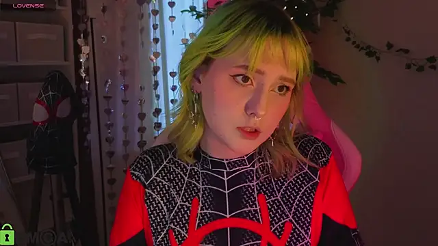 Snapshot of Roziett_Belle chatting on February 2026 08:37:02 AM Roziett Belle online show from February 2026 08:37:02 AM