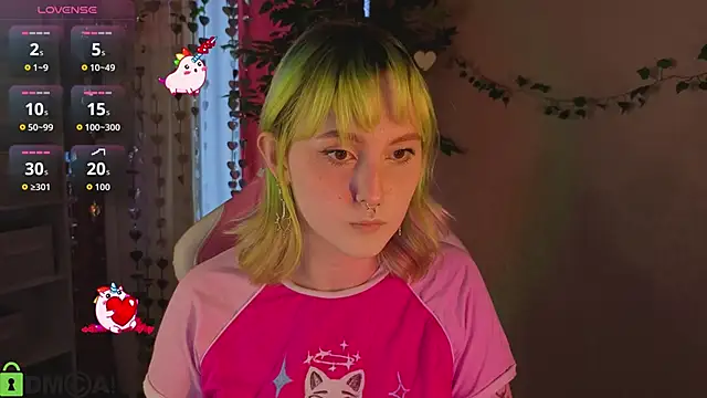 Snapshot of Roziett_Belle chatting on February 2026 08:57:02 AM Roziett Belle online show from February 2026 08:57:02 AM