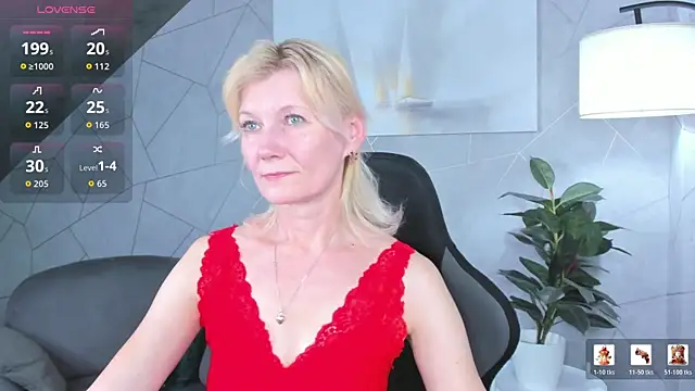 Julie Lucas online show from June 2026 12:01:02 AM