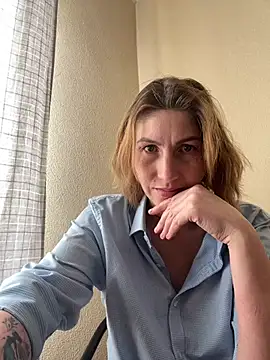  Crystal 2 online show from February 2026 09:04:02 AM