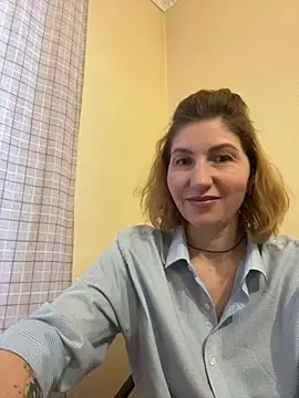  Crystal 2 online show from February 2026 03:00:02 PM