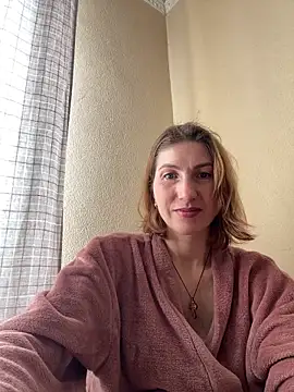  Crystal 2 online show from February 2026 09:18:01 AM