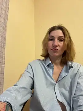  Crystal 2 online show from February 2026 03:12:02 PM