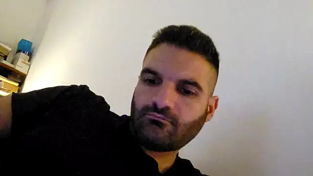 Snapshot of marios87xxl chatting on March 2026 01:01:04 PM marios87xxl online show from March 2026 01:01:04 PM