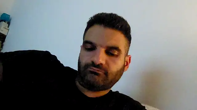 Snapshot of marios87xxl chatting on March 2026 11:33:01 PM marios87xxl online show from March 2026 11:33:01 PM