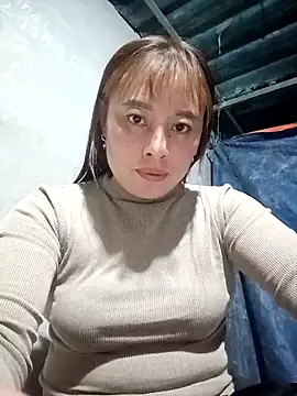 kaia-cam online show from February 2026 01:55:01 PM