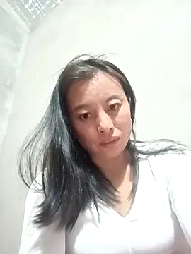 kaia-cam online show from February 2026 05:01:01 PM