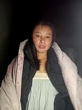 kaia-cam online show from February 2026 01:38:02 PM