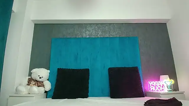 AnyaHappiness online show from February 2026 06:53:02 AM