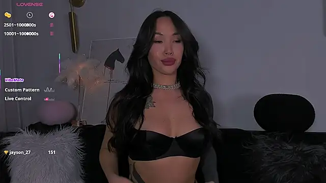 Snapshot of your_asian_dream chatting on February 2026 04:30:01 AM your asian dream online show from February 2026 04:30:01 AM