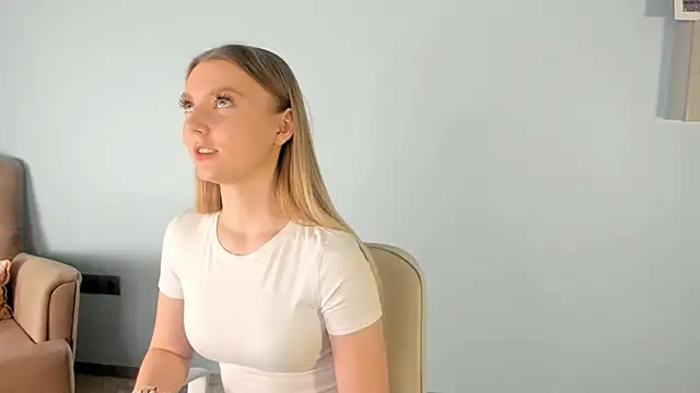 OletaKannan online show from January 2026 04:11:02 PM