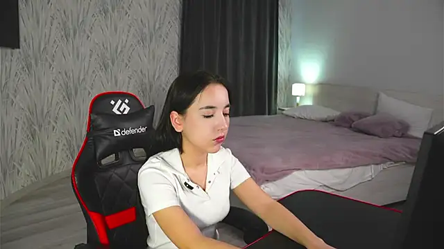 DoriSchech online show from January 2026 03:43:02 AM