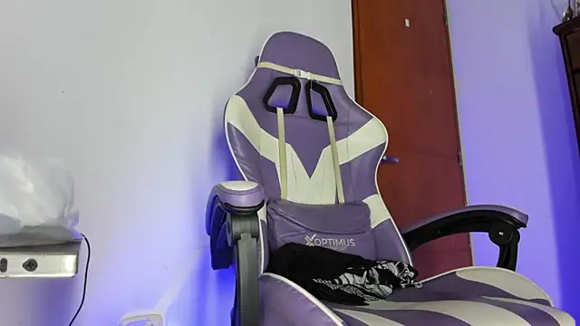 Yankees xxx online show from April 2026 12:31:01 PM