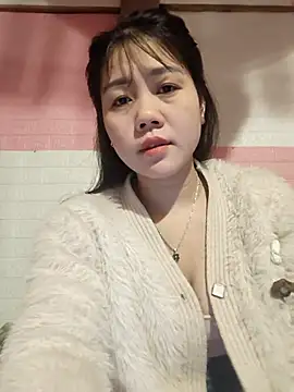 Ngocmai lazdy online show from February 2026 03:56:01 PM