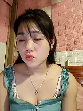 Ngocmai lazdy online show from March 2026 01:56:01 PM