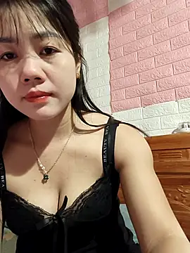 Ngocmai lazdy online show from February 2026 01:40:01 AM