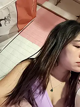 Ngocmai lazdy online show from March 2026 11:00:01 PM