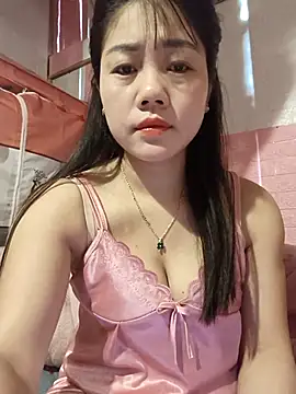 Ngocmai lazdy online show from February 2026 02:41:01 AM