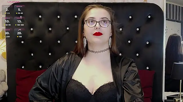 JulieAnnX online show from May 2026 04:54:01 AM
