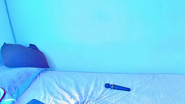 Anniecute   online show from May 2026 05:09:01 PM