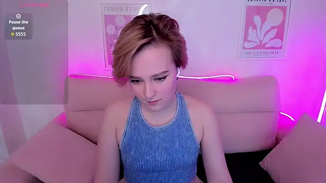 Snapshot of Ellie_Heavenly chatting on February 2026 08:32:02 AM Ellie Heavenly online show from February 2026 08:32:02 AM