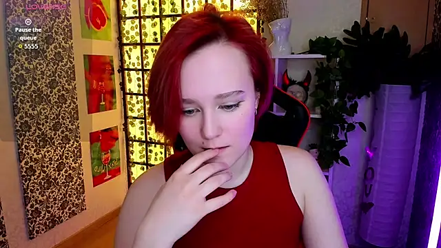 Ellie Heavenly online show from April 2026 08:38:02 AM