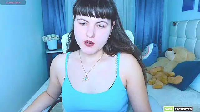 Snapshot of Miss__Poly chatting on February 2026 01:11:02 PM Miss Poly online show from February 2026 01:11:02 PM