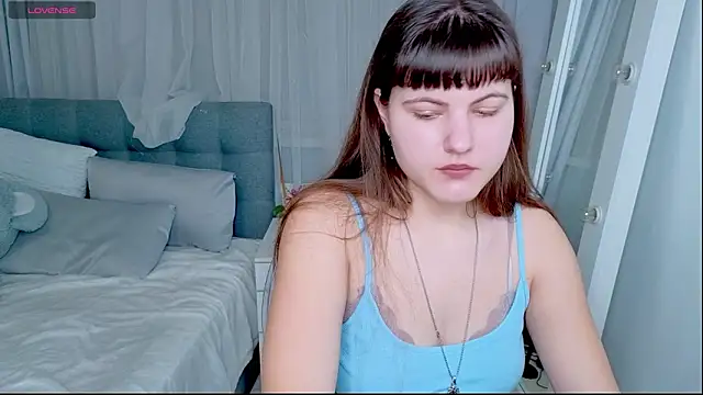 Snapshot of Miss__Poly chatting on February 2026 01:22:01 PM Miss Poly online show from February 2026 01:22:01 PM