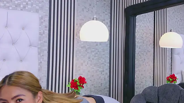 Snapshot of ChloeRousee chatting on January 2026 07:12:01 PM ChloeRousee online show from January 2026 07:12:01 PM