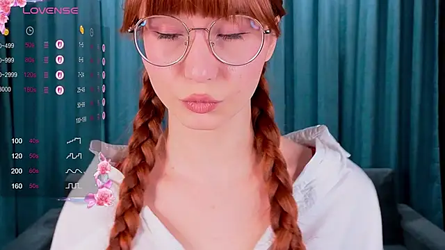 CatherineCummi online show from March 2026 08:04:01 AM