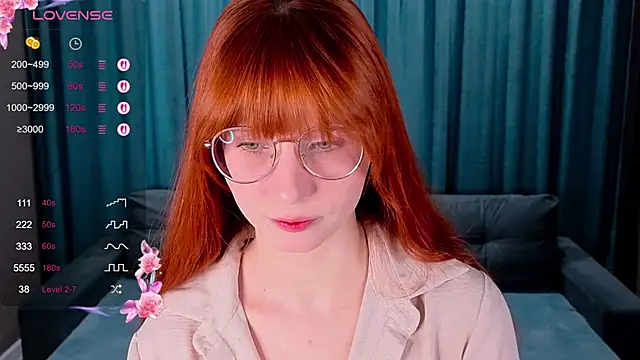 CatherineCummi online show from April 2026 11:03:02 AM